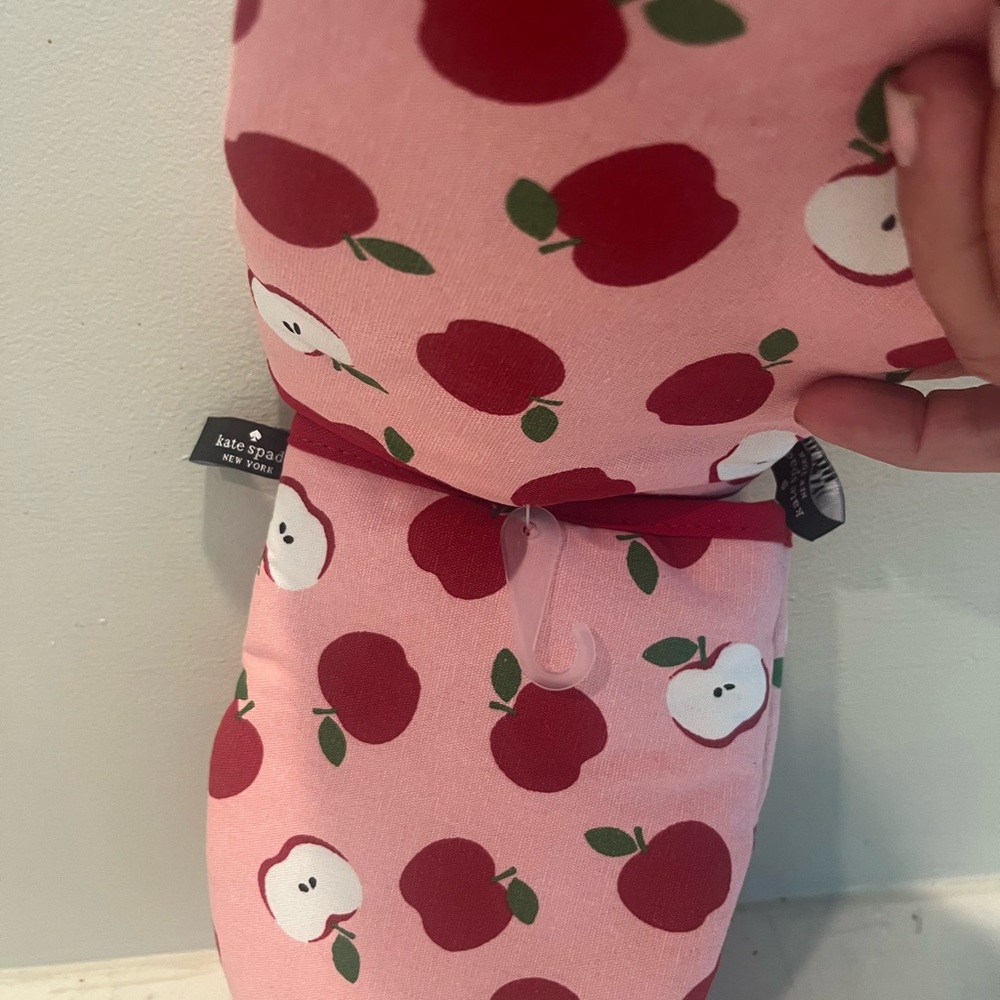 Kate Spade Red and Pink Apple Mini Mitts - Picture 2 of 4